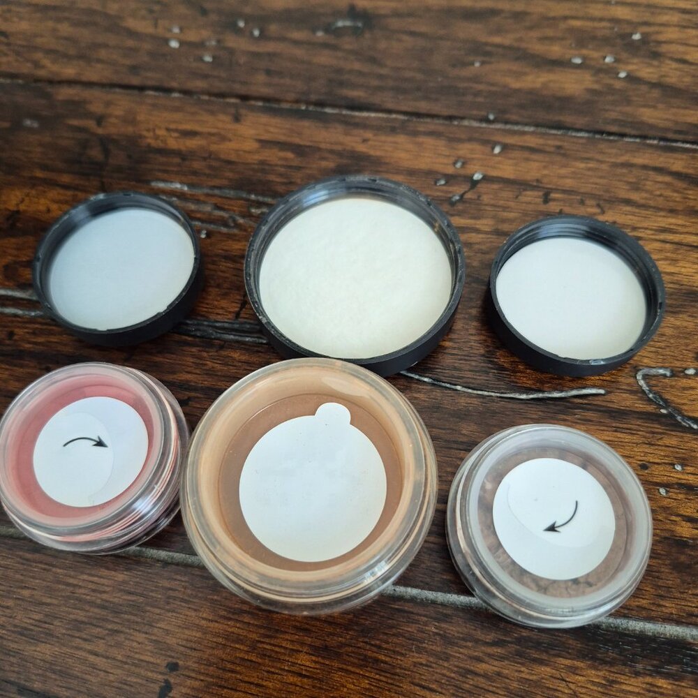 New / Unopened bareMinerals Lot - Foundation, Blush, and Eye Shadow - Picture 2 of 3